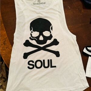Soul cycle tank size M